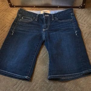 Holding Horses Boy Short Bermuda Shorts